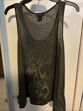 Signature Studio Olive Tank with Metallic Snake-Print